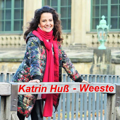 Link zu Youtube: Katrin Huß: Weeste
